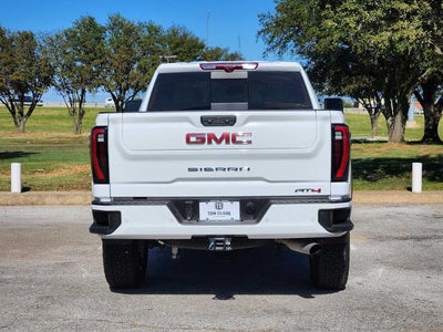 2025 GMC Sierra 2500 HD AT4
