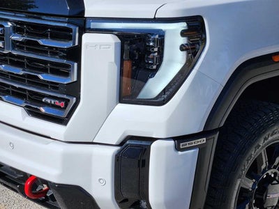 2025 GMC Sierra 2500 HD AT4