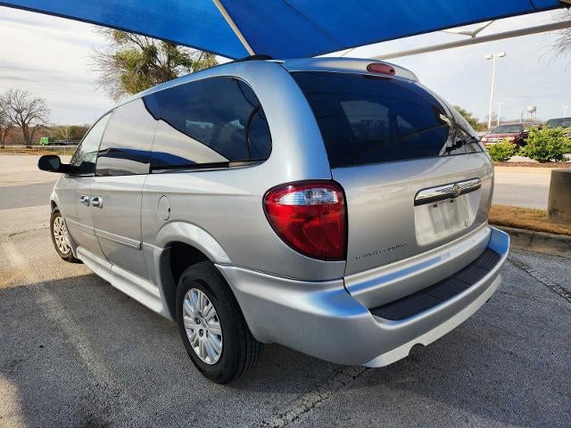 2007 Chrysler Town & Country LWB LX