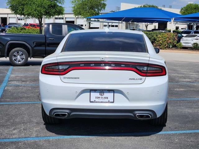 2017 Dodge Charger SXT
