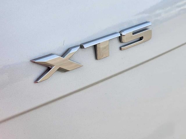 2016 Cadillac XTS Base