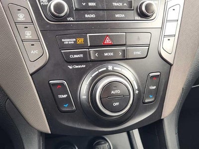 2017 Hyundai Santa Fe SE