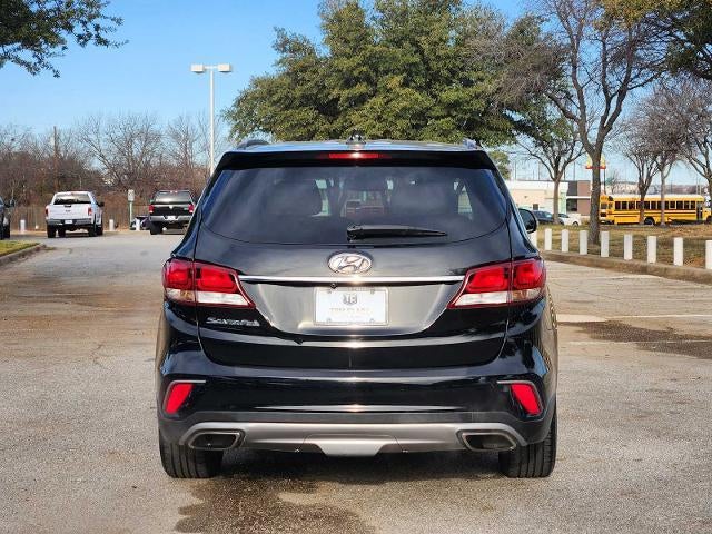 2017 Hyundai Santa Fe SE