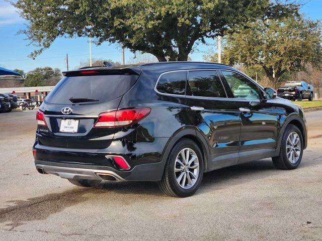 2017 Hyundai Santa Fe SE