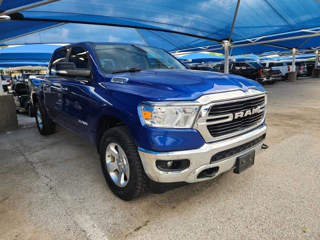 2019 RAM 1500 Big Horn/Lone Star 4x4 Crew Cab 5'7's photo