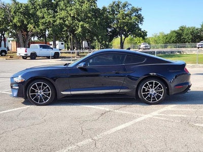 2021 Ford Mustang EcoBoost