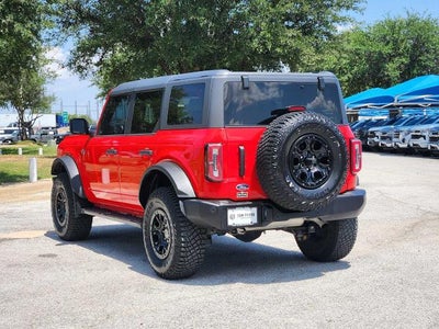 2022 Ford Bronco Base