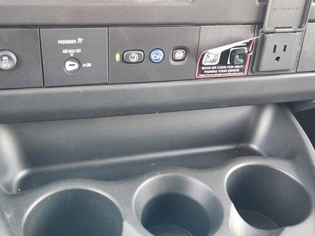 2025 Chevrolet Express Cutaway 3500 Base