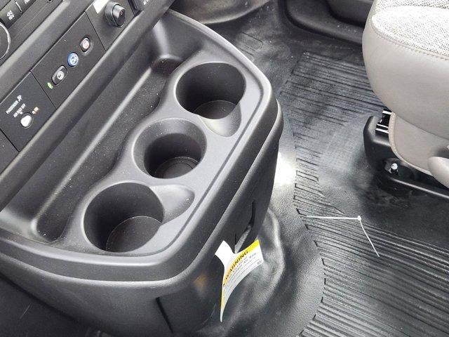 2025 Chevrolet Express Cutaway 3500 Base