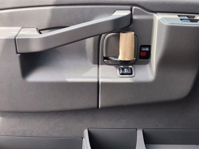 2025 Chevrolet Express Cutaway 3500 Base