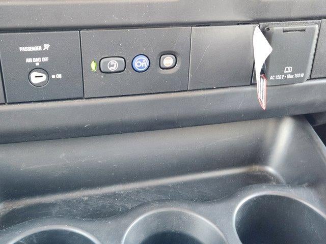 2025 Chevrolet Express Cutaway 3500 Base