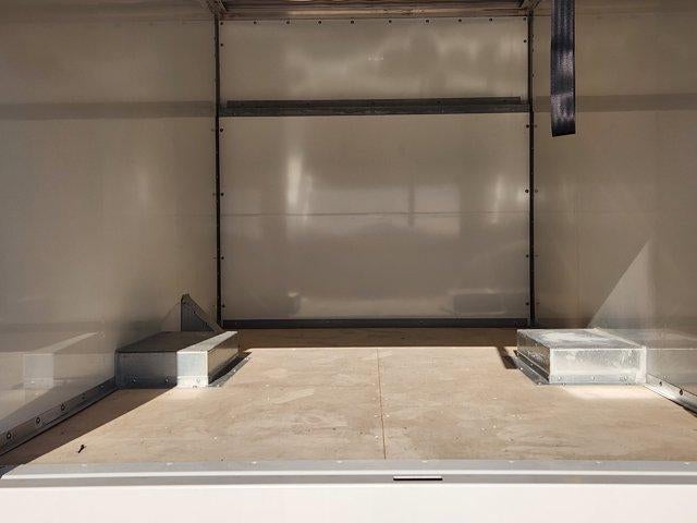 2025 Chevrolet Express Cutaway 3500 Base