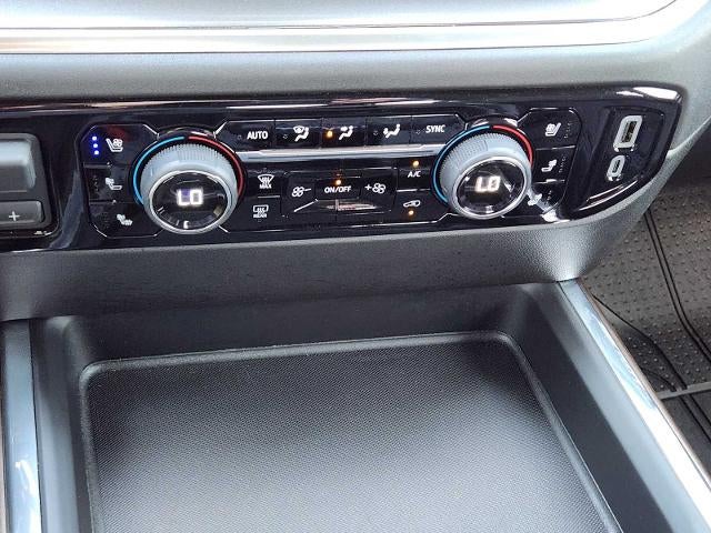 2025 Chevrolet Silverado 3500 HD High Country DRW