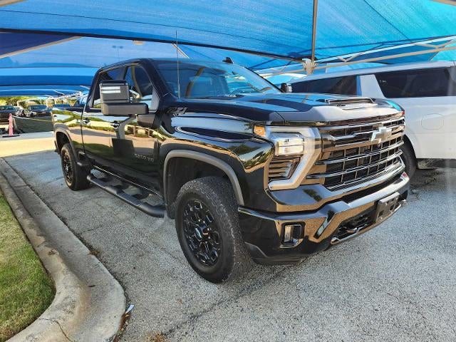 2024 Chevrolet Silverado HD LT 4WD Crew Cab Standard Box's photo