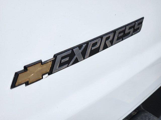 2025 Chevrolet Express Cargo 2500 Base