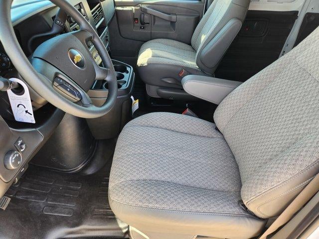 2025 Chevrolet Express Cargo 2500 Base