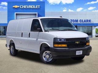 2025 Chevrolet Express Cargo Base