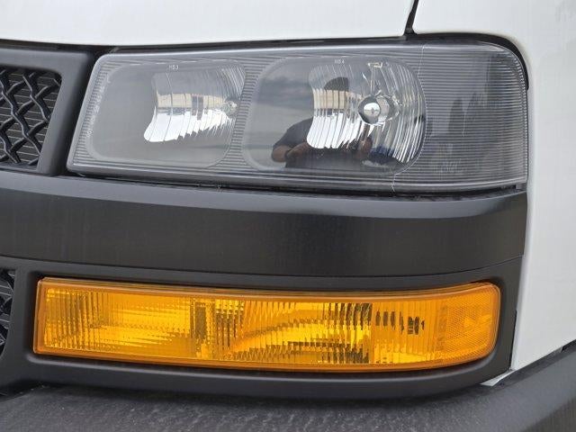 2025 Chevrolet Express Cargo 2500 Base