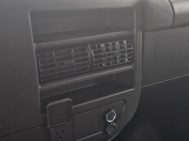 2025 Chevrolet Express Cargo 2500 Base