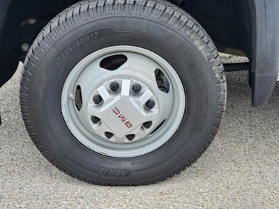 2024 GMC Sierra 3500 HD Chassis Cab Pro