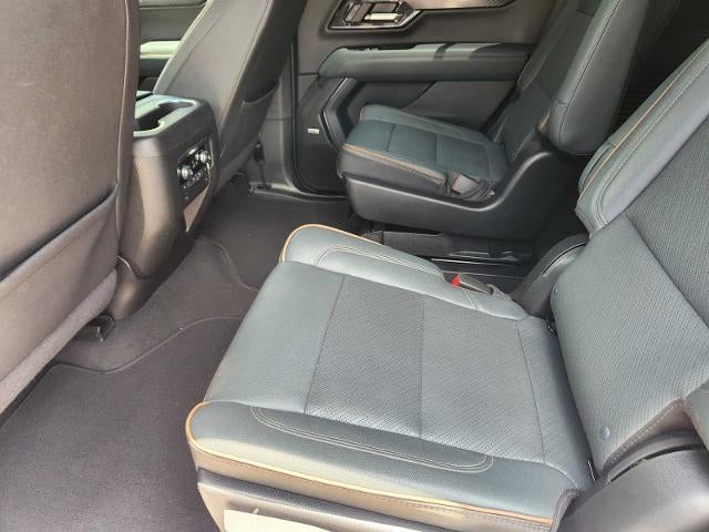 2025 GMC Yukon AT4