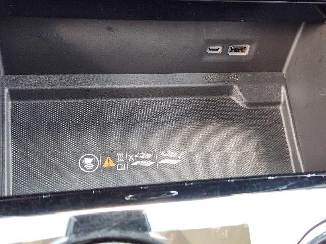2025 GMC Yukon AT4