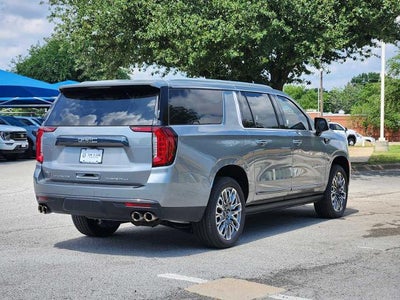 2023 GMC Yukon XL Denali Ultimate