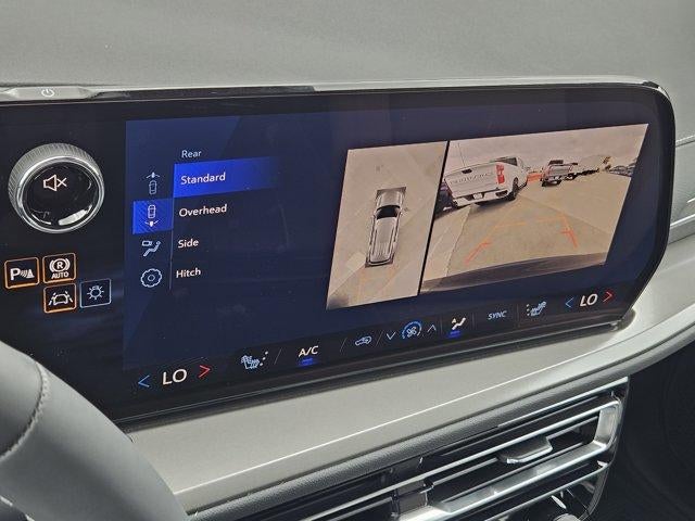 2027 Chevrolet Traverse LT - Photo 13