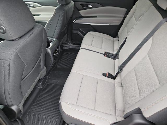 2027 Chevrolet Traverse LT - Photo 19