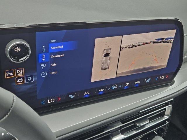 2027 Chevrolet Traverse LT - Photo 13