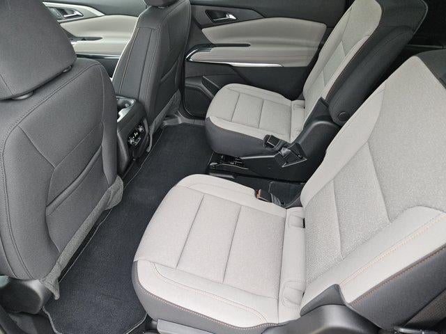 2027 Chevrolet Traverse LT - Photo 19
