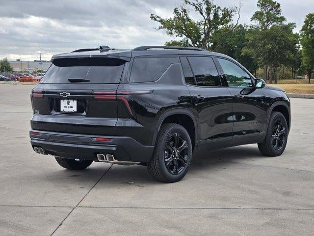 2027 Chevrolet Traverse LT - Photo 4