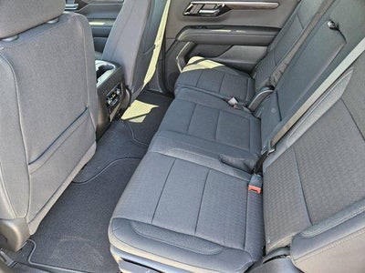 2027 Chevrolet Suburban LS