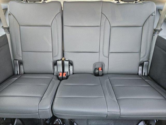 2027 Chevrolet Tahoe Z71 - Photo 21