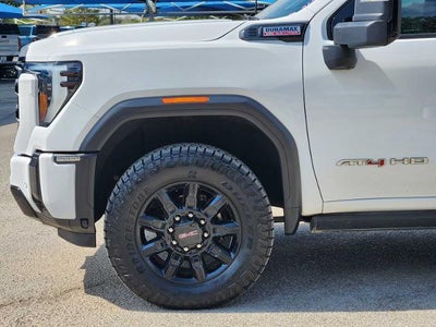 2024 GMC Sierra 2500 HD AT4