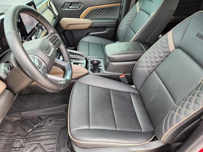 2025 GMC Canyon Denali