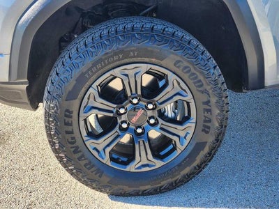 2024 GMC Canyon Elevation