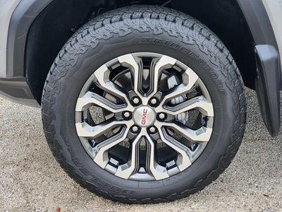 2024 GMC Canyon Denali