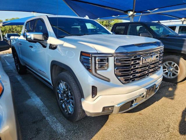 2023 GMC Sierra 4WD Crew Cab Short Box Denali Ultimate's photo