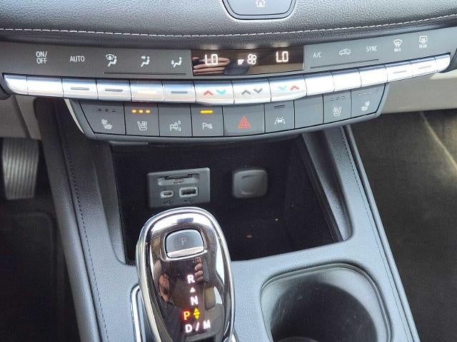 2023 Cadillac XT4 FWD Premium Luxury