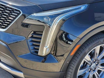 2023 Cadillac XT4 FWD Premium Luxury