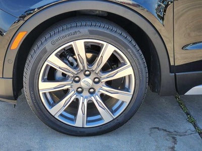 2023 Cadillac XT4 FWD Premium Luxury