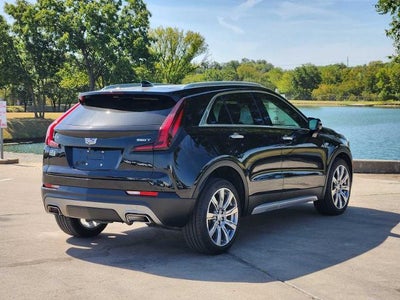 2023 Cadillac XT4 FWD Premium Luxury