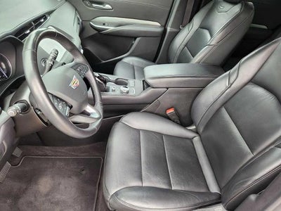 2023 Cadillac XT4 Premium Luxury