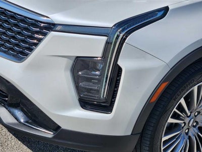 2024 Cadillac XT4 Premium Luxury