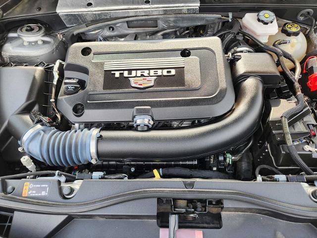 2023 Cadillac XT4 Premium Luxury