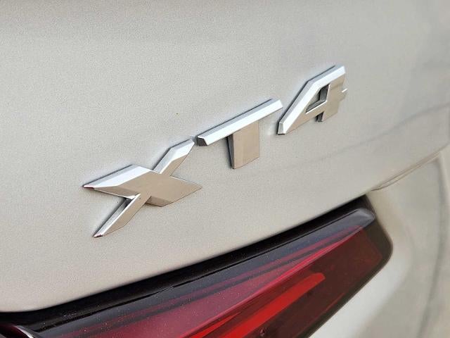 2021 Cadillac XT4 FWD Premium Luxury