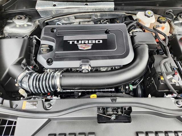 2025 Cadillac XT4 Premium Luxury