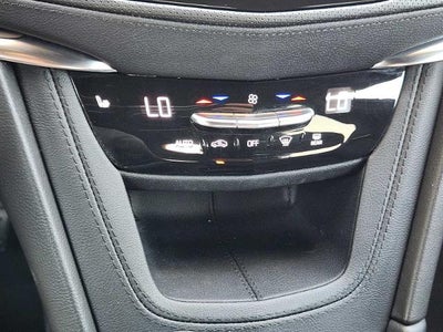 2023 Cadillac XT5 Luxury