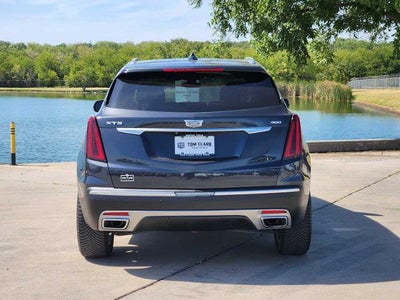 2021 Cadillac XT5 FWD Premium Luxury